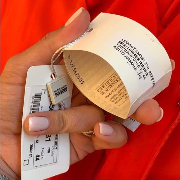 Authentic Armani Collezioni red sleeveless Gown - Picture 7 of 7